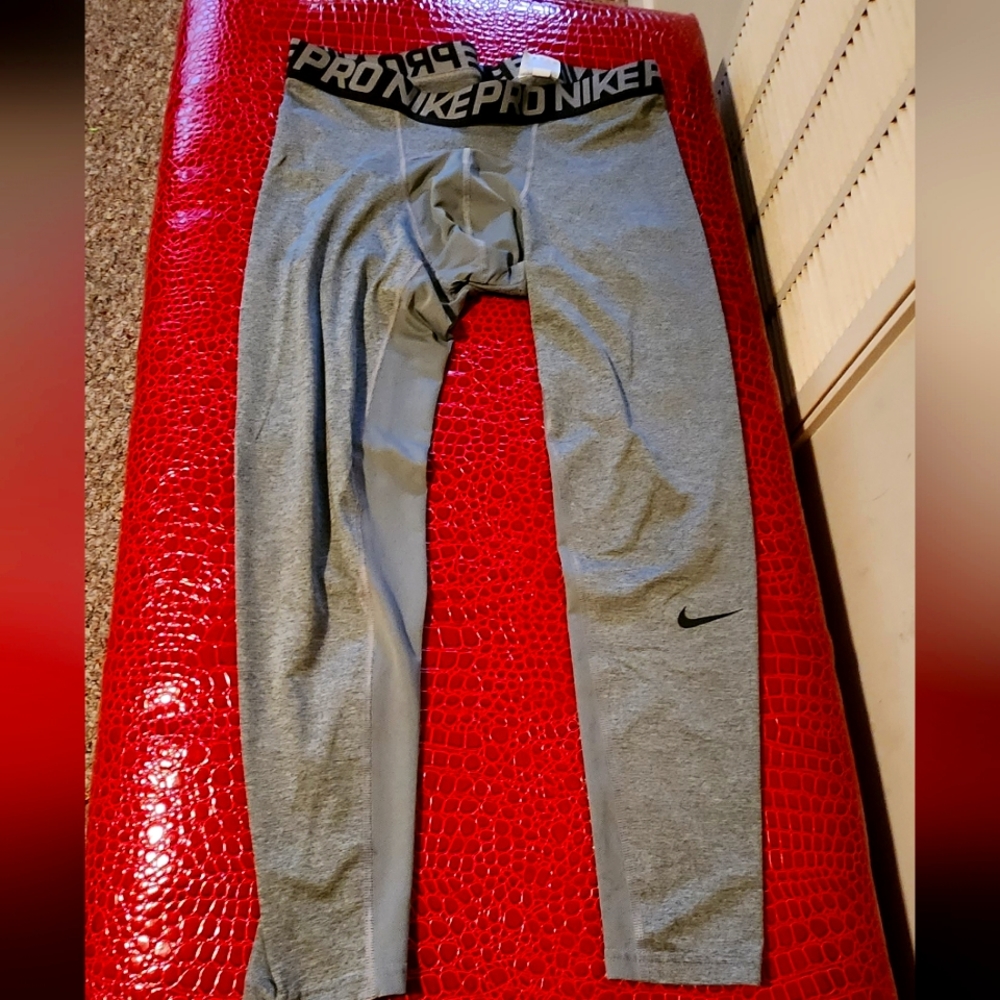 Nike Men's biking pants/long line underwear